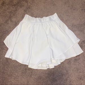 Lululemon court rival skirt
